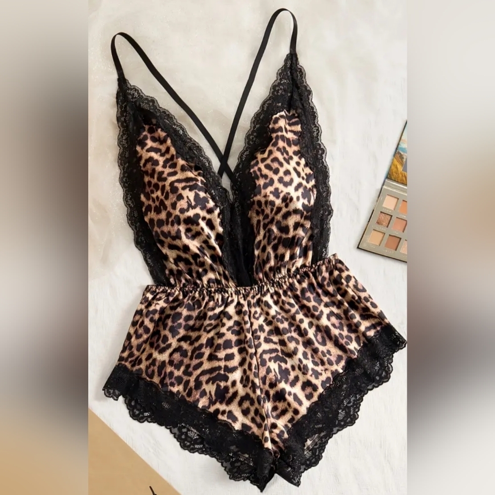 Leopard Print Coquette M Satin Sexy‎ Mobwife Lace Trim Strappy Summer Romper